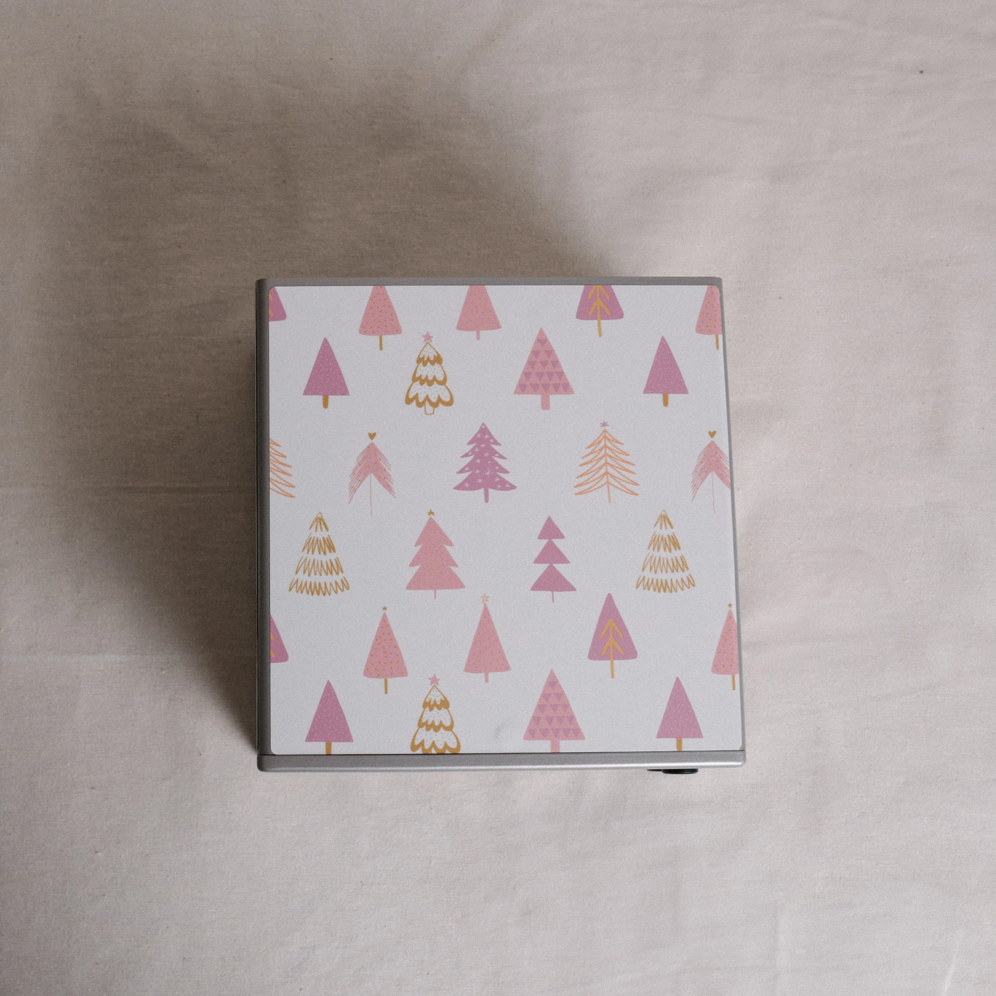 Blushing Evergreen - Orion mPulseĀ® Vinyl Cover - Image 4
