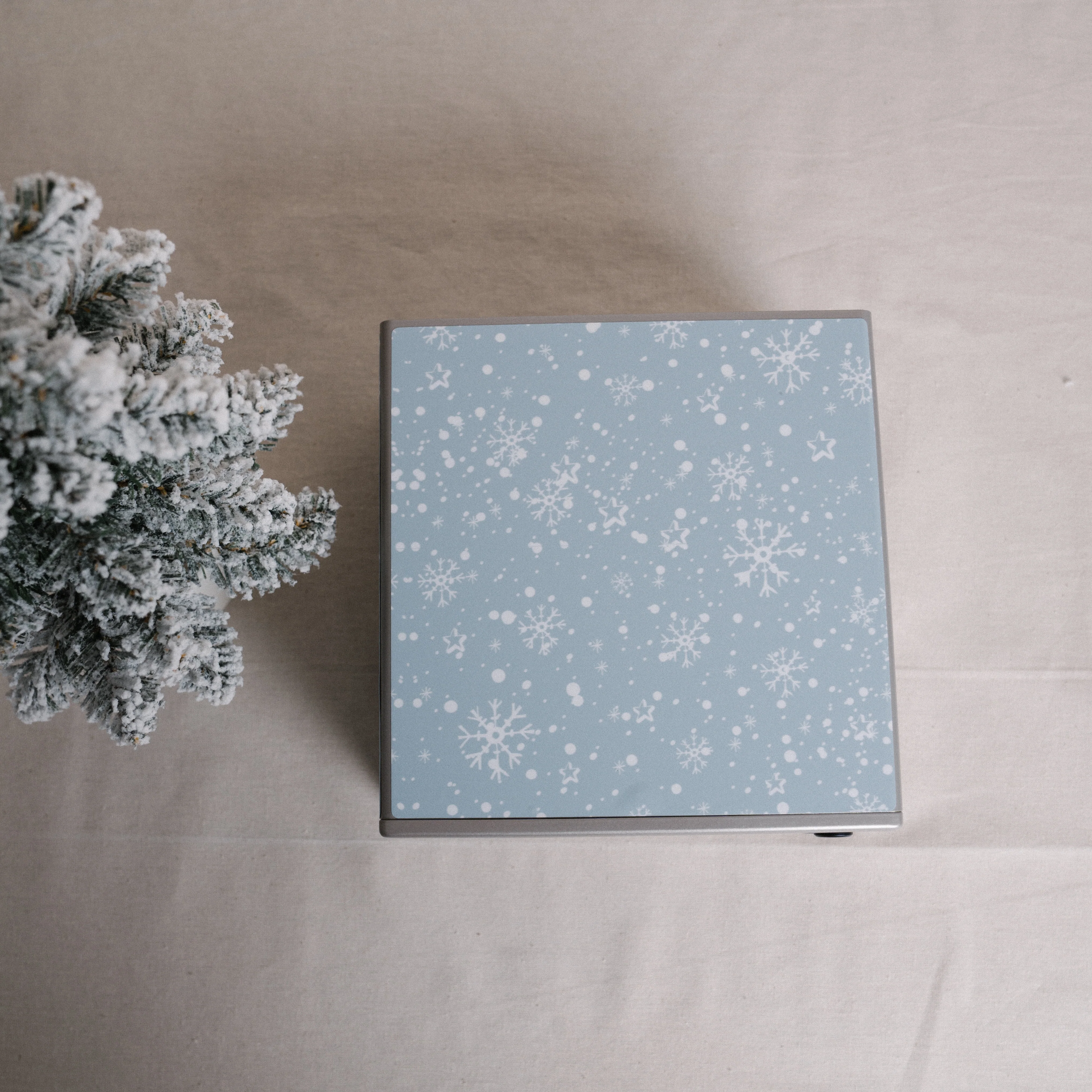Winter Wonderland - Orion mPulse® Vinyl Cover - Image 4